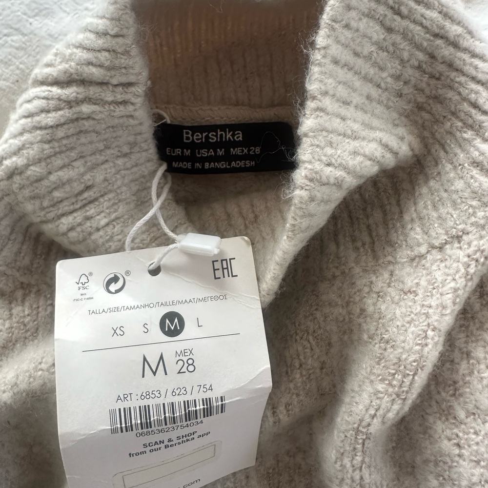 NWT Bershka Beige Grey Turtle Soft High Neck Sweater - Picture 4 of 4
